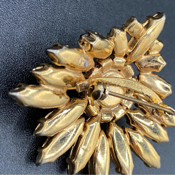 Vintage Navette Amber and Brown AB Rhinestone Brooch - Old Hollywood Style - Picture 12 of 13